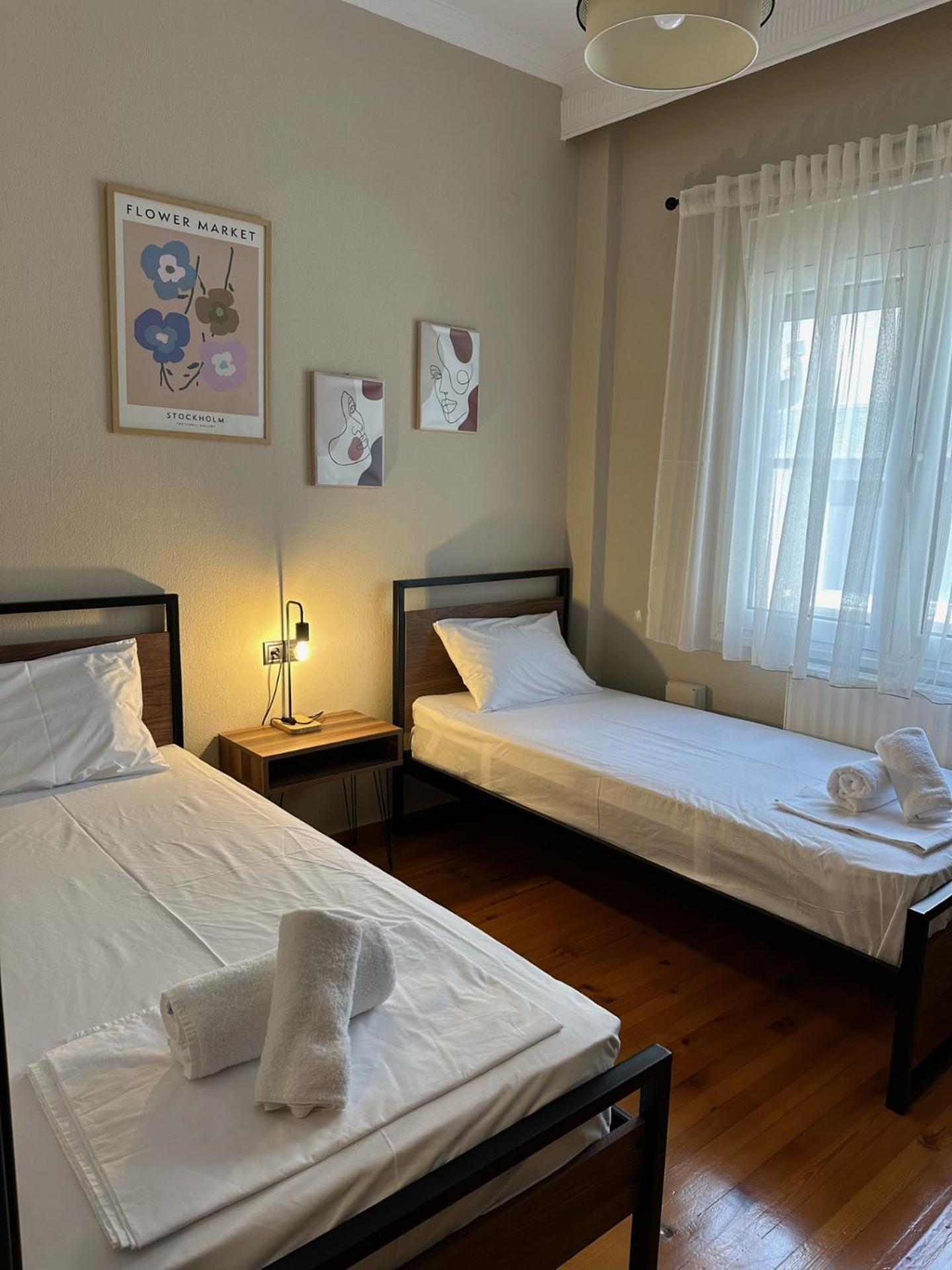 Konar Guest House Alexandroupolis Exteriör bild